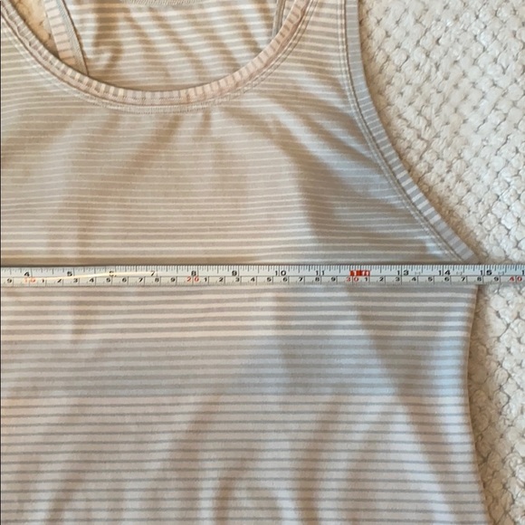 Lululemon racer back tank - Picture 8 of 9